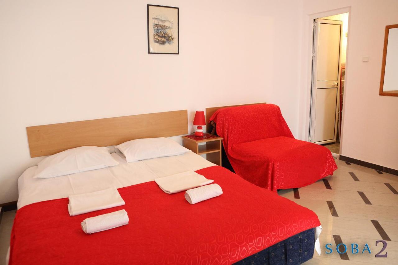 Apartman Jedro 2 Rafailovici Exterior foto