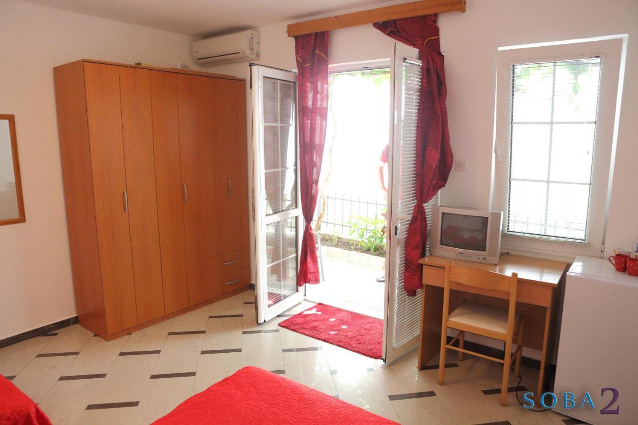 Apartman Jedro 2 Rafailovici Exterior foto