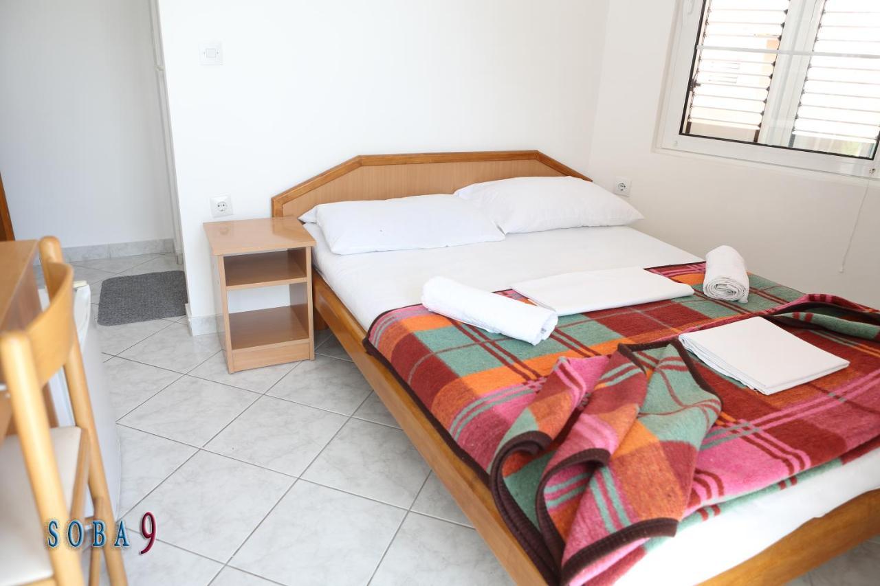 Apartman Jedro 2 Rafailovici Exterior foto