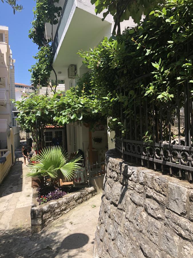 Apartman Jedro 2 Rafailovici Exterior foto